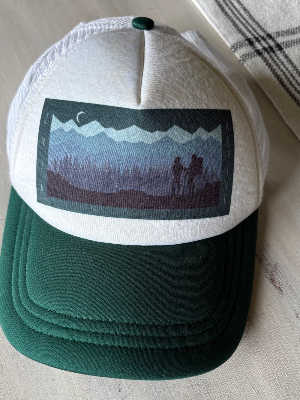 Unbranded White and Dark Green Outdoor Trucker Hat